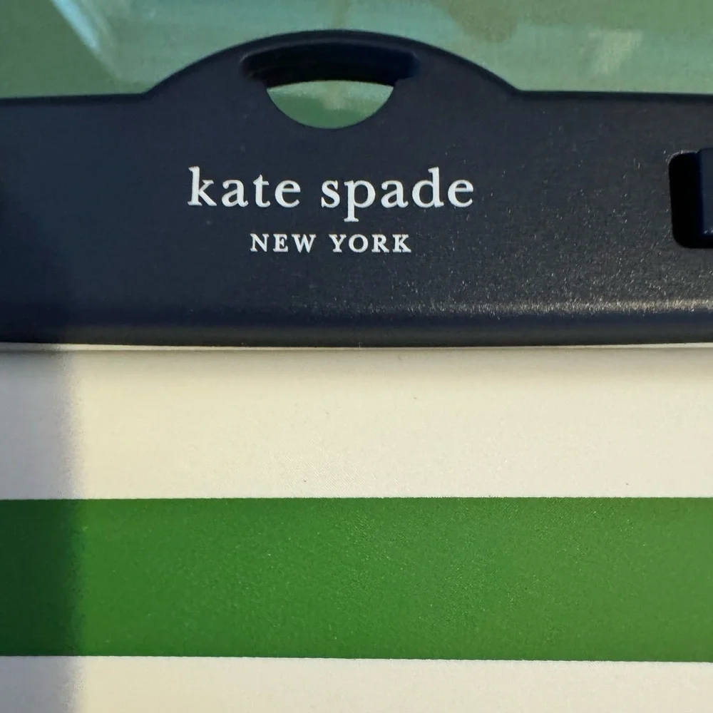 KATE SPADE ♠️ waterproof case for iPhone! Touchscreen compatible! See pic4 more: